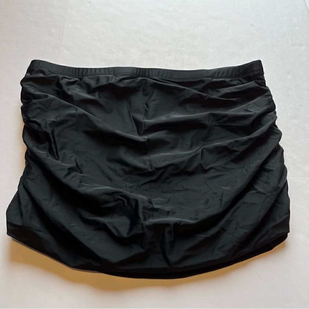 Meet Curve Women's Black Swim Skirt with Ruched Sides Size 4XL